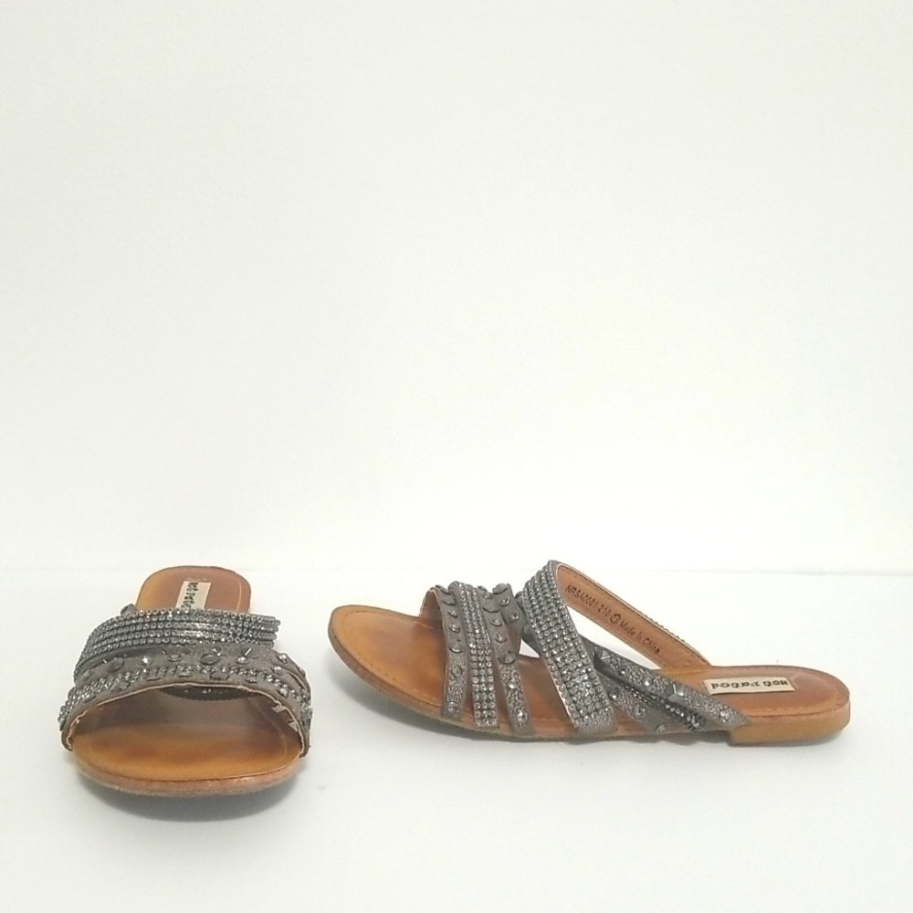 Size 7.5 NOT RATED shoes​​​​​​